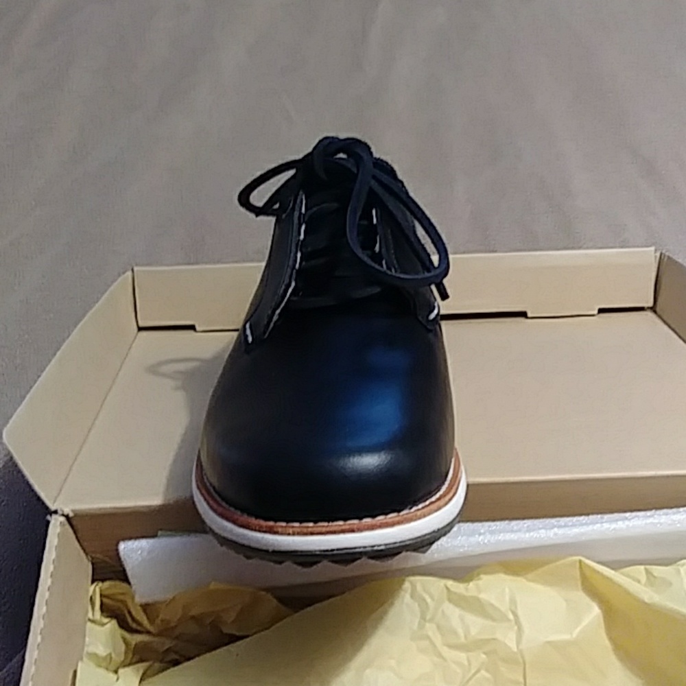 Shoe - Picture 5 of 7